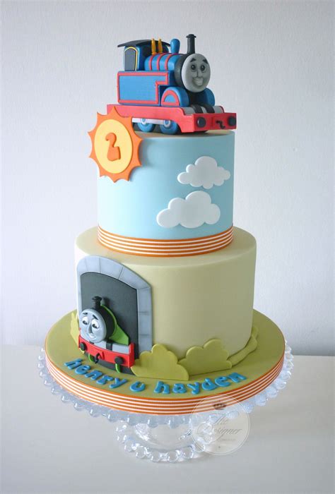 https://flic.kr/p/qNWxJU | Thomas the Tank Engine birthday cake Thomas Birthday Cakes, Thomas ...