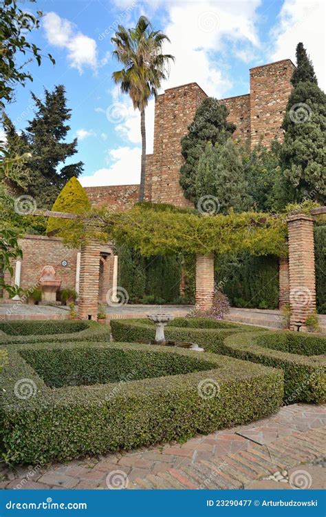 Alcazaba gardens stock image. Image of plants, gardening - 23290477