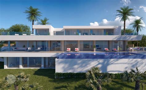 Villa for sale in Alicante, Spain — listing #1891637