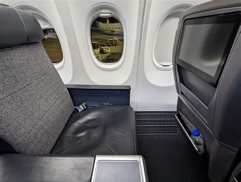 Review: Air Canada Business Class (737 MAX 8) | Frugal Flyer