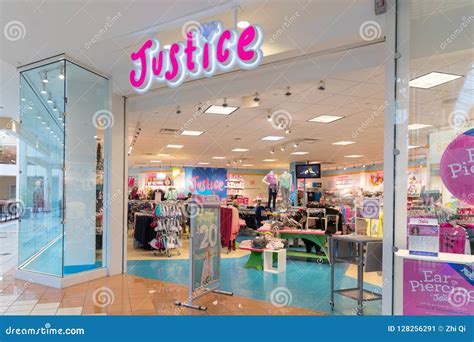 Justice Kids Clothing Store in Center Shopping Mall Editorial Photo - Image of commerce, fashion ...