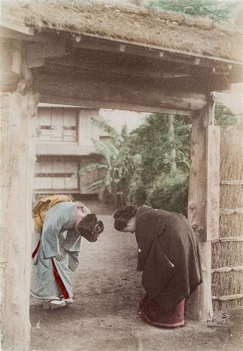 Ojigi bowing ritual - Living, Studying, Working, and Visiting Japan