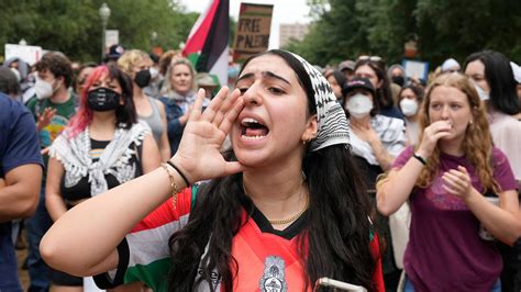 Pro-Palestinian protest at UT-Austin: Here's the timeline of events