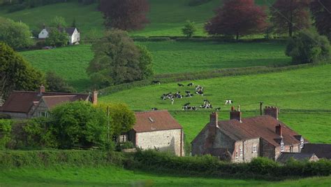 UNITED KINGDOM - CIRCA 2015 - Very Quaint Cottages Make Up A Rural Village In England, Ireland ...