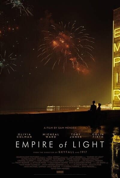 Empire of Light movie review & film summary (2022) | Roger Ebert