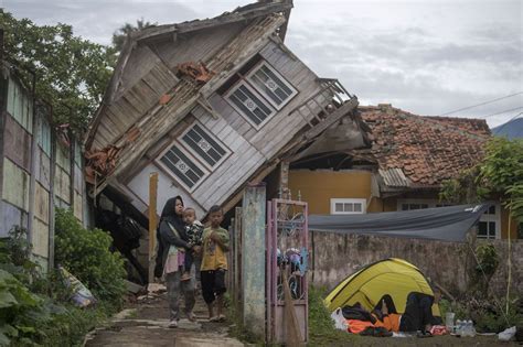 FOTO: Masa Tanggap Darurat Gempa Bumi Cianjur Selama 30 Hari