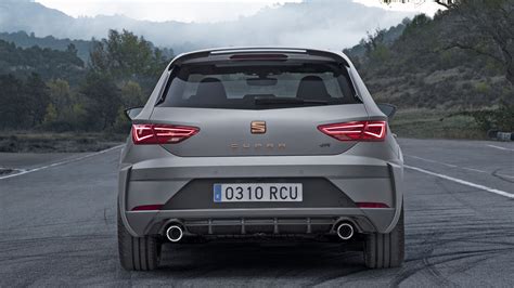 Seat Leon Cupra R review: most potent Leon yet driven | Top Gear