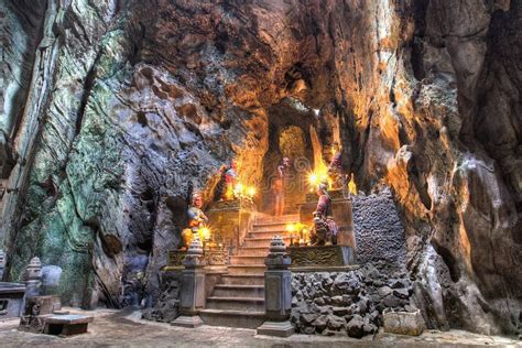 Cave of Marble Mountain at Da Nang City Stock Image - Image of group, peace: 37201269