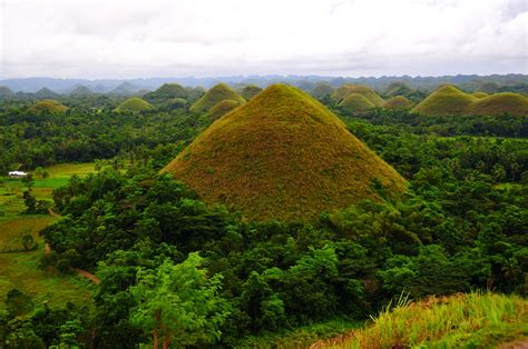 Burol sa Chocolate Hills | D300+18-200mmVR | Dindo Antonio Gujelde | Flickr