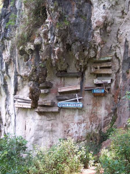 How to see the Hanging Coffins in Sagada, The Philippines