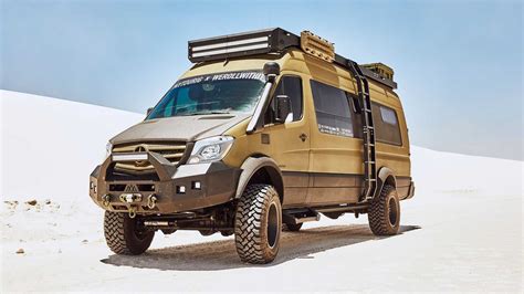 Este Mercedes-Benz Sprinter camper está listo para aventuras