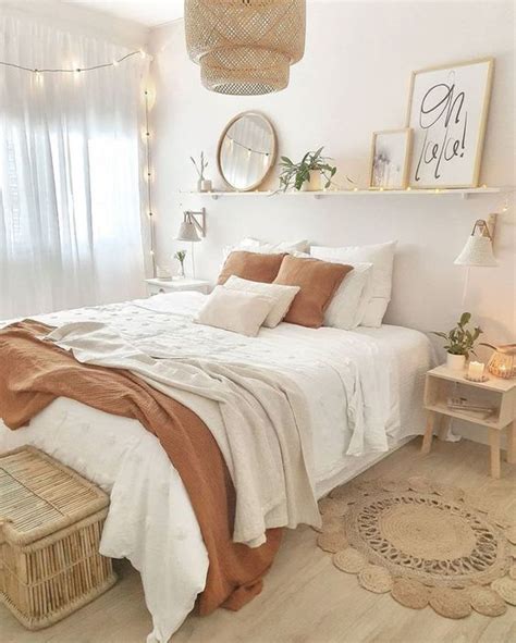 10 Ways To Create An Urban Minimalist Boho Bedroom - Decoholic