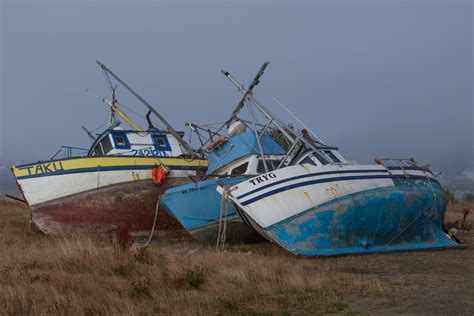 Abandoned fishing boats in Neah Bay, Washington • Dan Sorensen