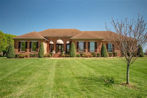 Cedar Hill, TN Real Estate - Cedar Hill Homes for Sale | realtor.com®