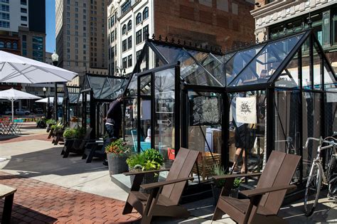 Downtown Detroit Markets open for the summer - Curbed Detroit