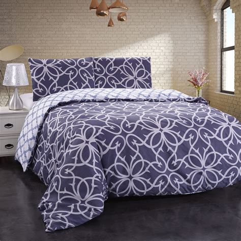 3pc Duvet Cover and 2 Pillowcases- Navy Blue Base and White Vine ...