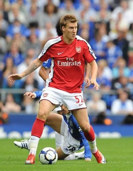 Nicklas Bendtner (Arsenal). Everton 1:6 Arsenal #1704529