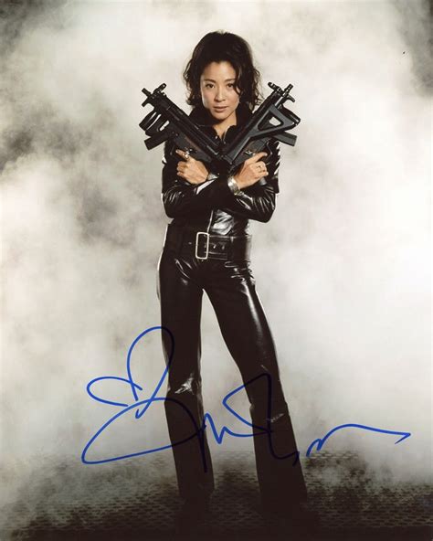 MICHELLE YEOH - 007 Tomorrow Never Dies AUTOGRAPH Signed 8x10 Photo