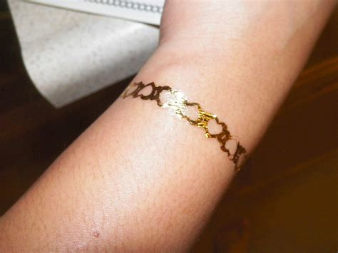mygreatfinds: Gold and Silver Temporary Tattoos by Voodoo Tattoo Review + Giveaway 2/23 US