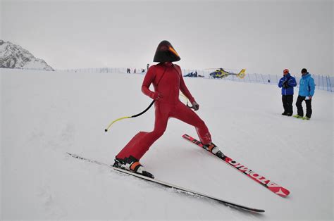 PsBattle: A guy on his speed skiing suit : r/photoshopbattles