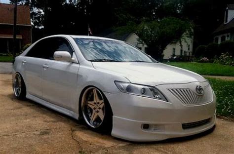 Custom Toyota Camry In Simple White Car Paint and Lower Look - Street ...