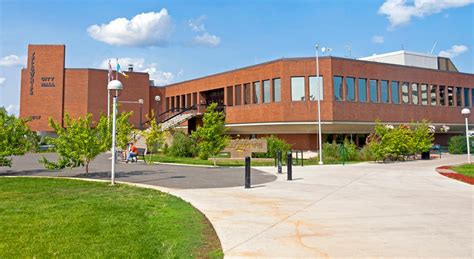 Yellowknife City Hall (Yellowknife) | Structurae