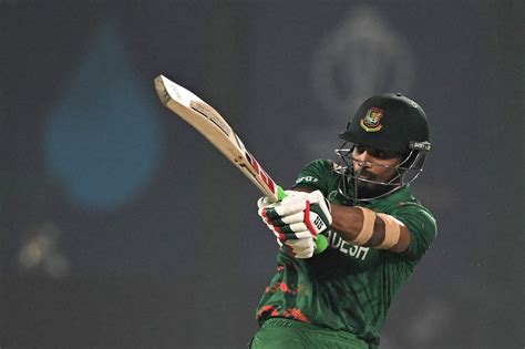 Najmul Hossain Shanto plays the pull | ESPNcricinfo.com