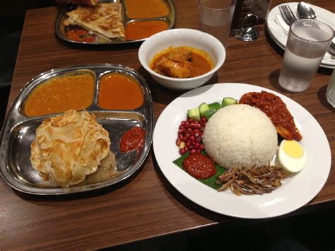 Why everyone loves Mamak Malaysian restaurants! | UrbanDuniya