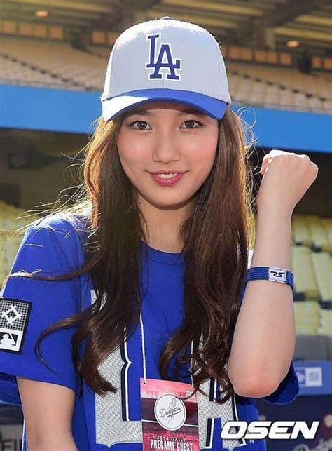 Suzy at Los Angeles Dodgers Stadium - Baek Suzy Photo (37148739) - Fanpop