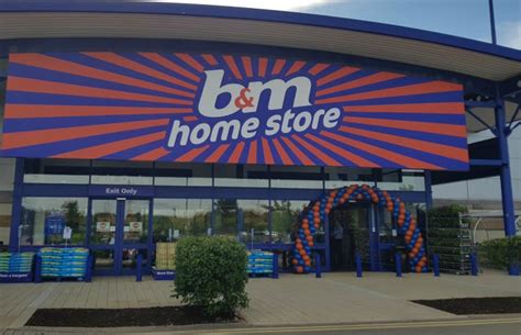 B&M Ipswich Anglia Retail Park Shop in Suffolk