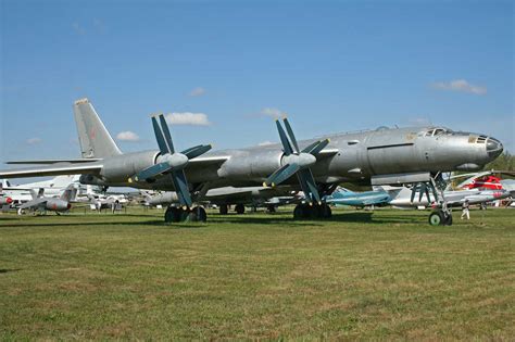 Tupolev Tu-95 - Price, Specs, Photo Gallery, History - Aero Corner