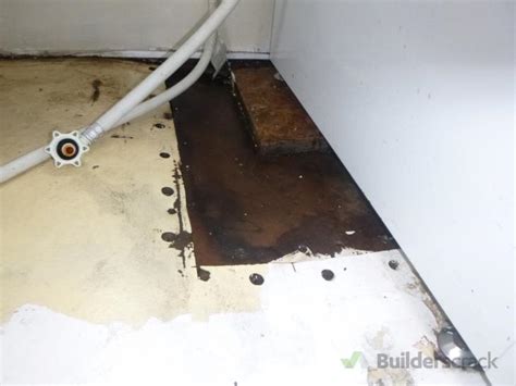 Repair to water damaged floor (# 567637) | Builderscrack