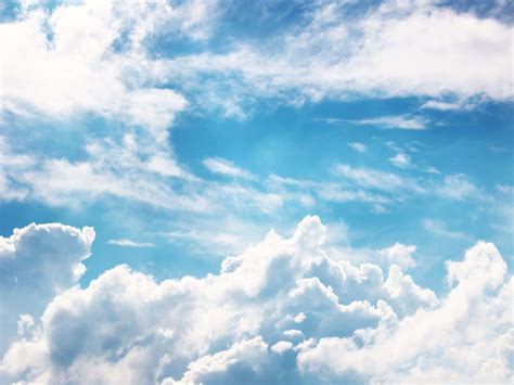 Download Sky Background Light Blue Dreamy | Wallpapers.com