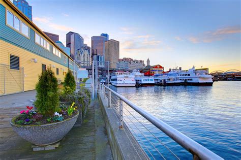 Seattle Waterfront in Seattle - Enjoy the Puget Sound Area - Go Guides