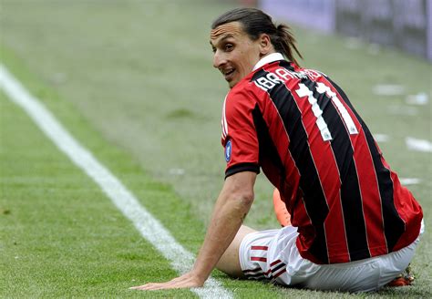 AC Milan meet Zlatan agent - Get Italian Football News