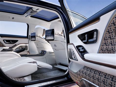 Mercedes-Maybach triedy S Haute Voiture: prepychový luxus alebo gýč ...