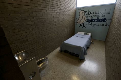 Juvenile detention center is ‘isolating and deprivational,’ report says ...