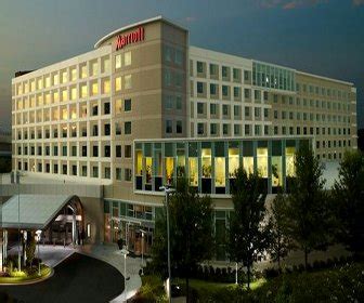 Marriott International opens Atlanta Airport Marriott Gateway hotel - DesignCurial