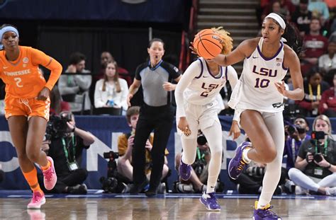 LSU Women’s Basketball: Photos from SEC semifinal loss to Tennessee