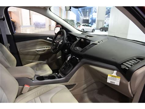 2016 Ford Escape: 83 Interior Photos | U.S. News