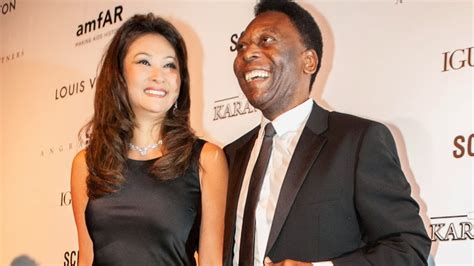 Pele new Girlfriend Marcia Aoki ~ Picture World