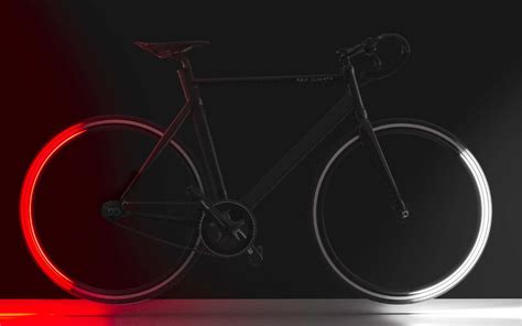 RevoLights Skyline - Bicycle Lighting System | The Green Head