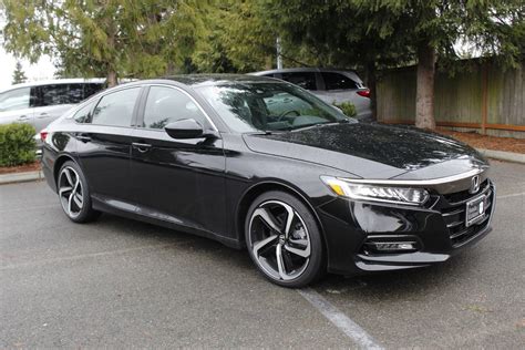 New 2019 Honda Accord Sedan Sport 2.0T 4dr Car in Kirkland #196174 | Honda of Kirkland