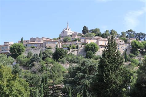 Top 15 des plus beaux villages du Luberon - La terre est un jardin