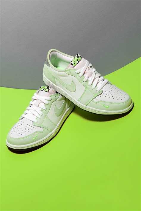 Air Jordan 1 Low OG "Ghost Green" - DM7837 103 - 2021 in 2021 | Air jordans, Air jordan 1 low ...