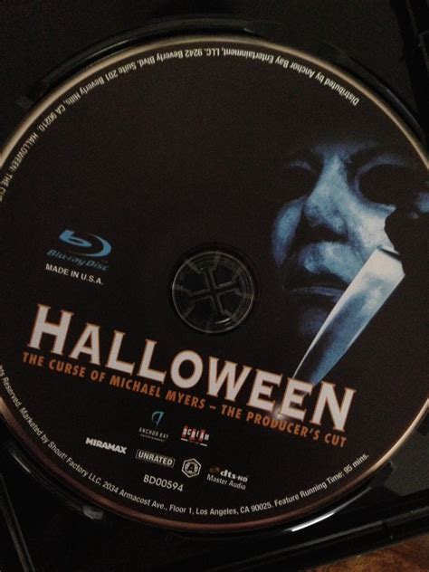 The Horrors of Halloween: Images of HALLOWEEN THE COMPLETE COLLECTION ...