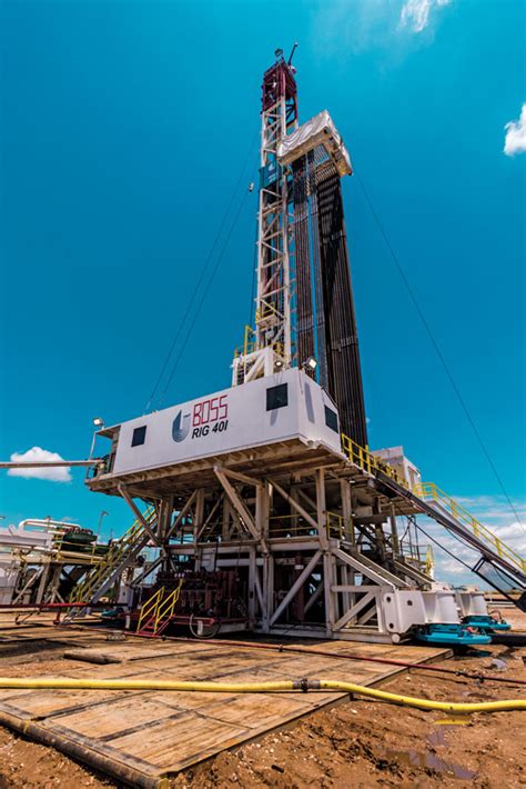 Onshore Drilling & Technology Briefs: Unit Drilling launches new rig design; China preps for ...