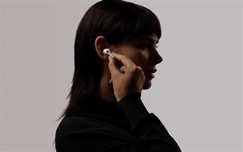 The 6 Best Apple AirPods Pro Accessories Worth Buying in 2019 - ESR