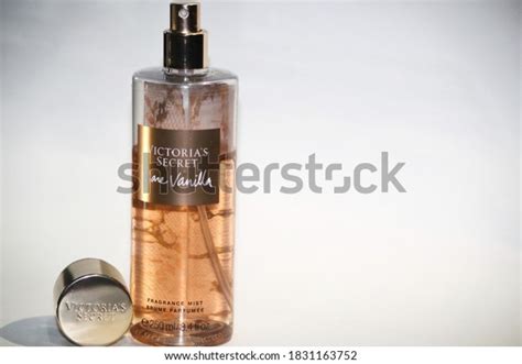 2 Victoria Secret Vanilla Perfume Bottles Images, Stock Photos & Vectors | Shutterstock