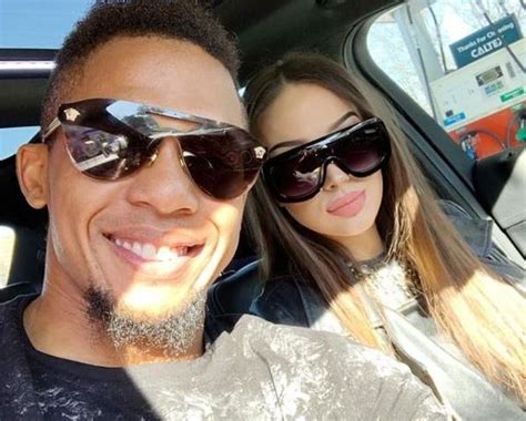 Know All About Elton Jantjies Wife Iva Ristic, Still Together?